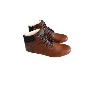 Alesbury Men’s High Top Lace-Up Boots